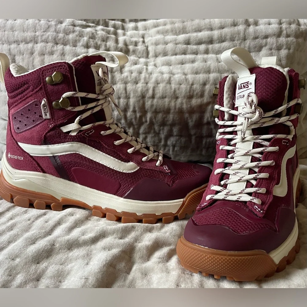 VANS Ultrarange EXO Hi Gore-Tex MTE-3 Sneakers / Hiking / Snow Boots NEW 8W 6.5M - Picture 2 of 16